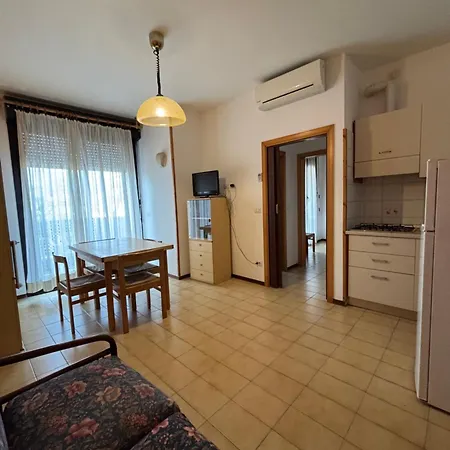 Calderone Apartment *